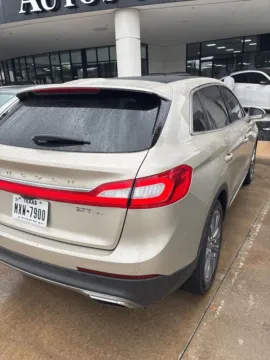 More photos of 2017 Lincoln MKX Reserve at Autos of Dallas - Plano, TX