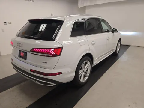 Photos of 2022 Audi Q7 55 Premium Plus for sale in Plano, TX at Autos of Dallas - Plano