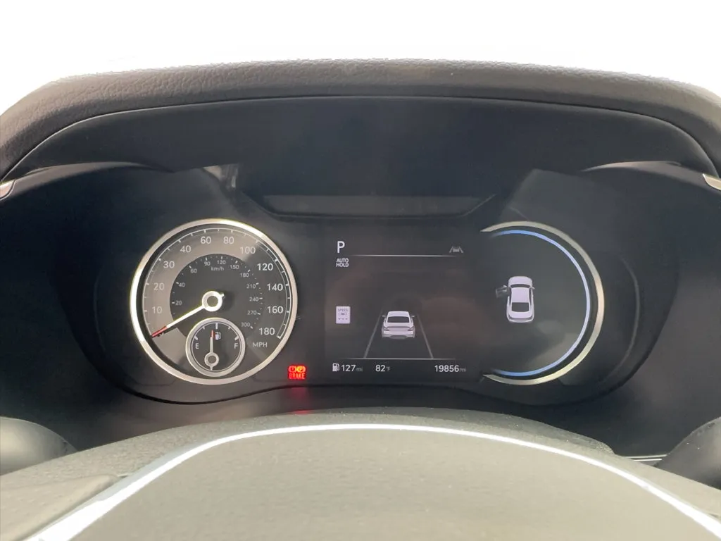 Genesis G70 photo 41
