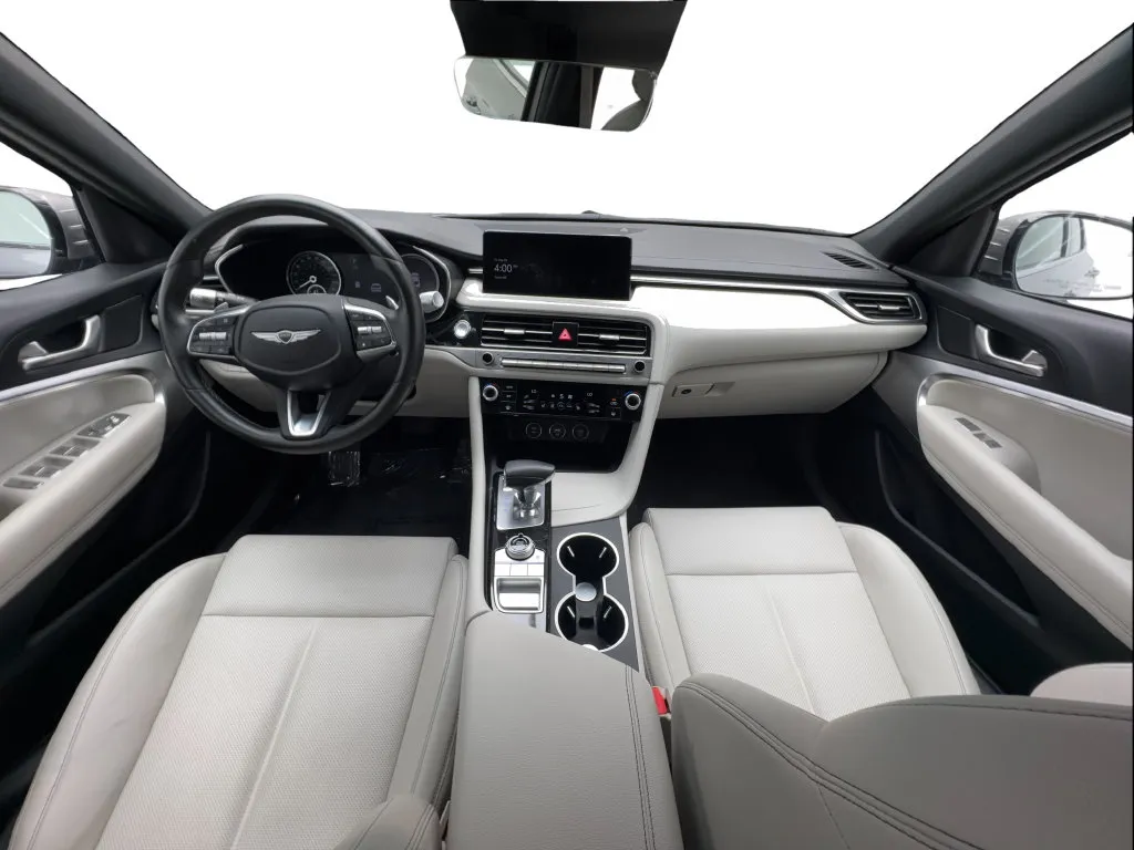 Genesis G70 photo 40