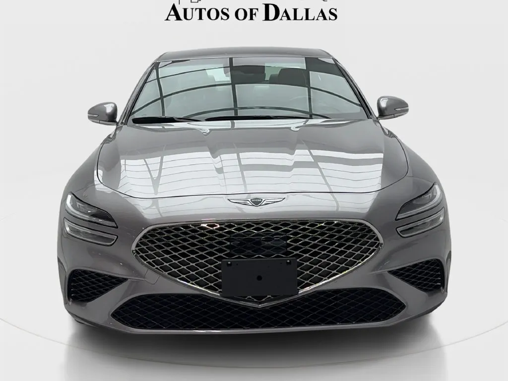 Genesis G70 photo 4