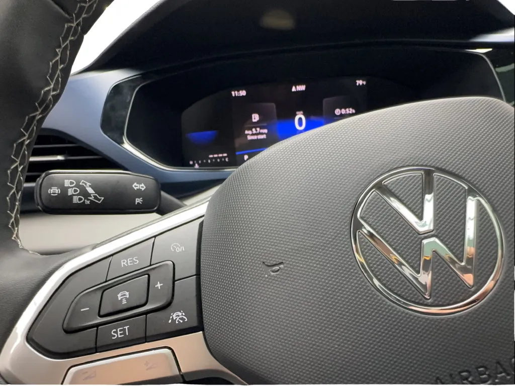 Volkswagen Taos photo 43