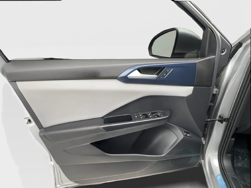 Volkswagen Taos photo 25