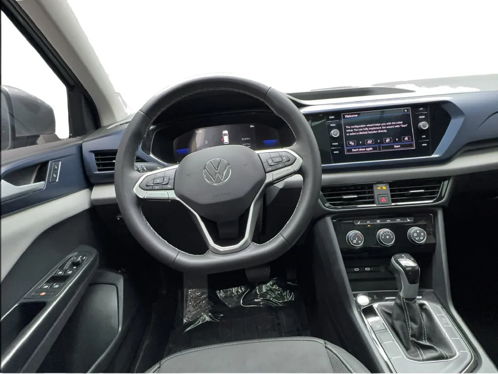 Volkswagen Taos photo 37
