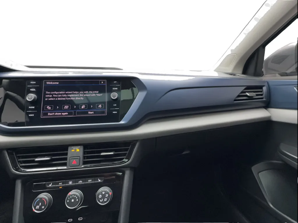 Volkswagen Taos photo 48