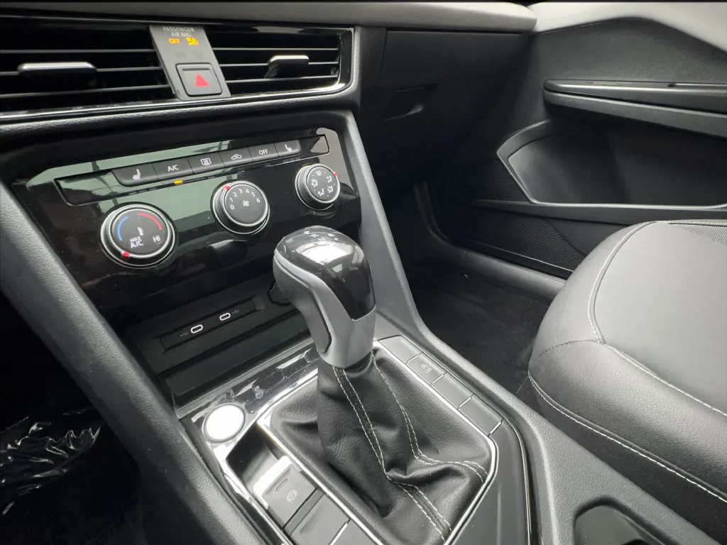 Volkswagen Taos photo 46
