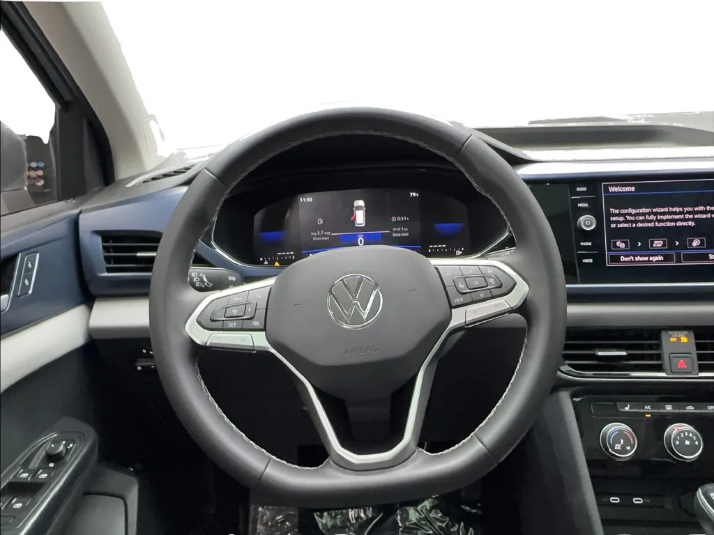 Volkswagen Taos photo 39