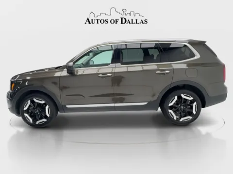 More photos of 2025 Kia Telluride S at Autos of Dallas - Plano, TX