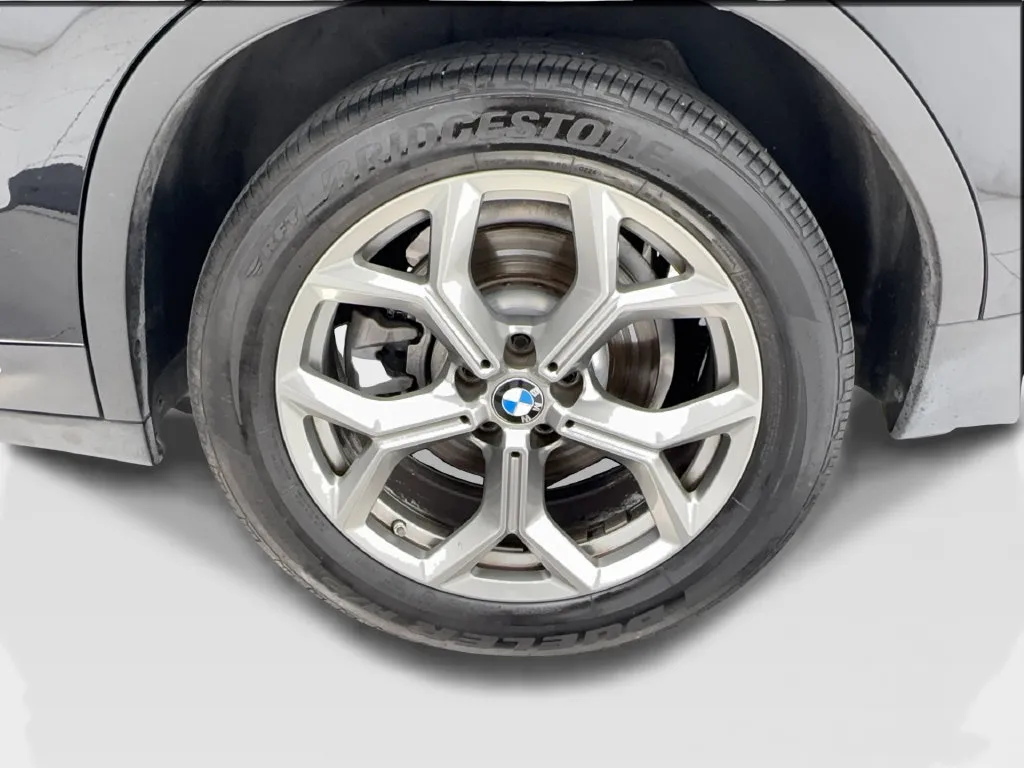 BMW X3 photo 14