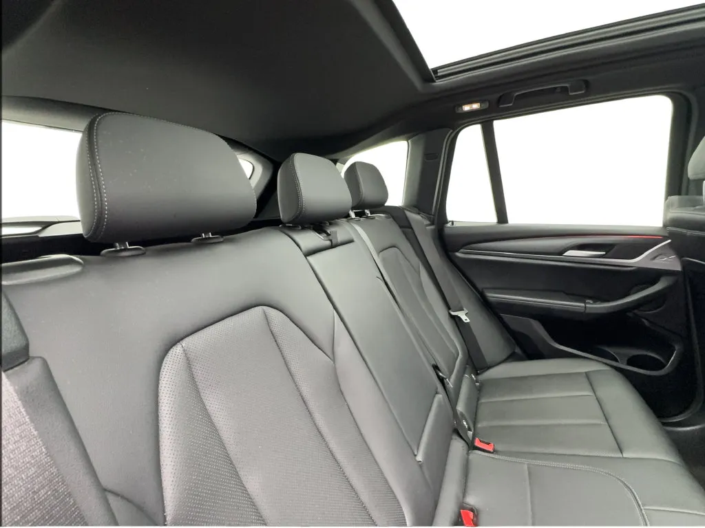 BMW X3 photo 30
