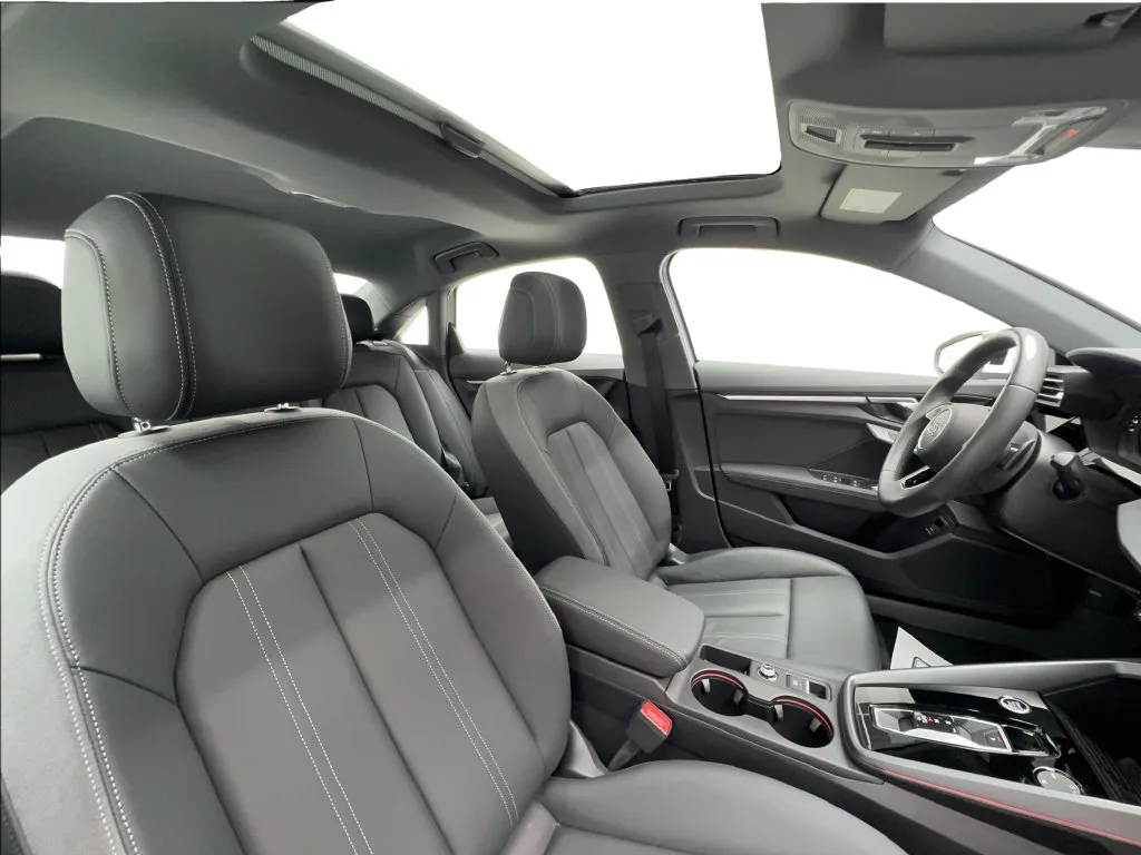 Audi A3 photo 33