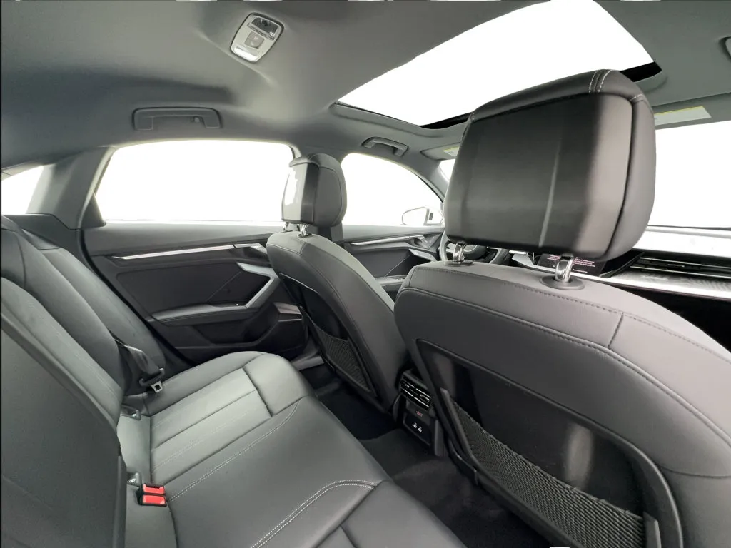 Audi A3 photo 30
