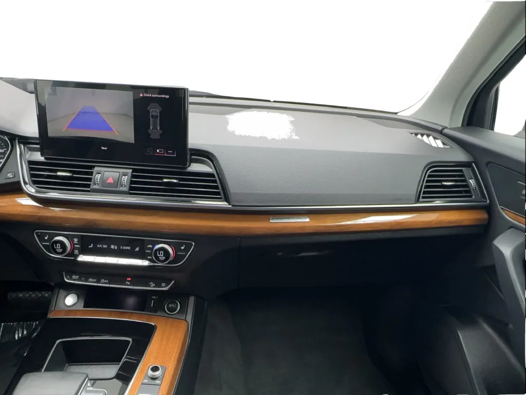 Audi Q5 photo 28