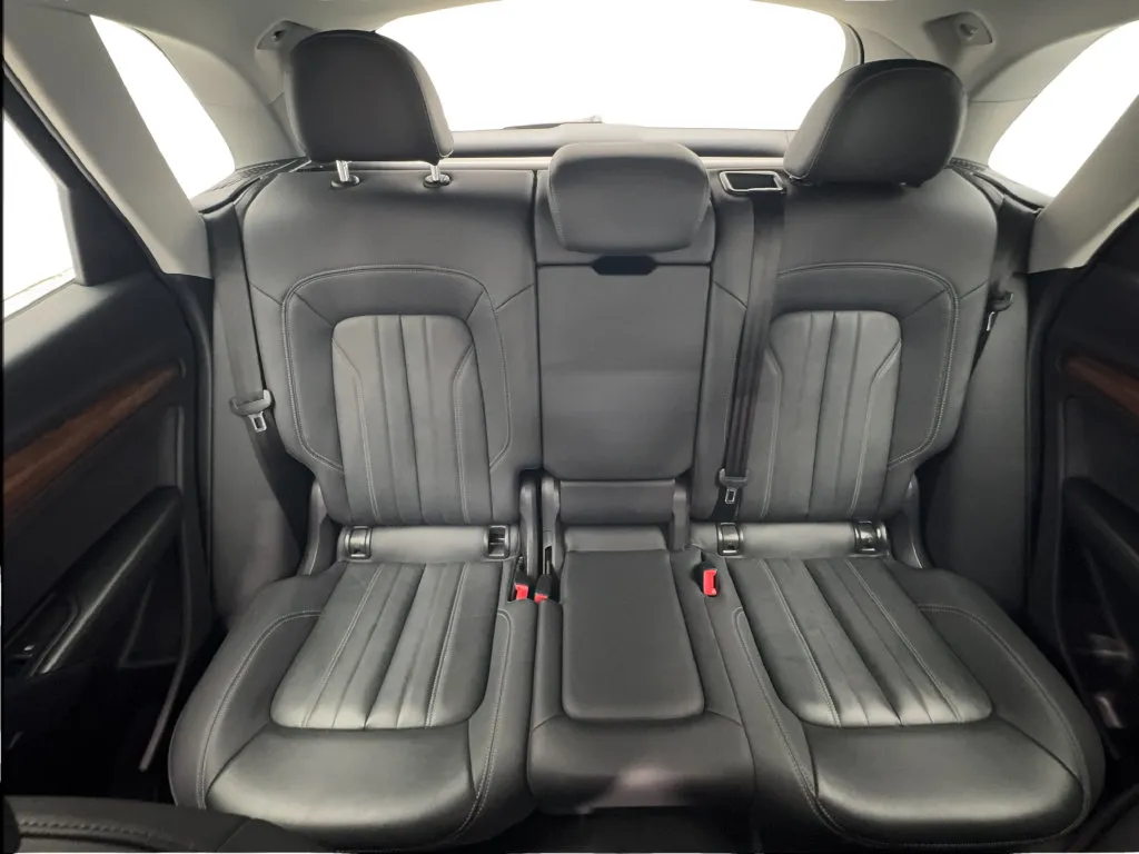 Audi Q5 photo 22