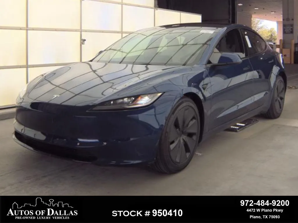 2025 Tesla Model 3's photo