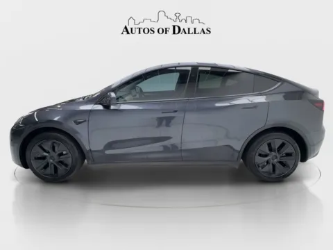 More photos of 2025 Tesla Model Y Long Range at Autos of Dallas - Plano, TX