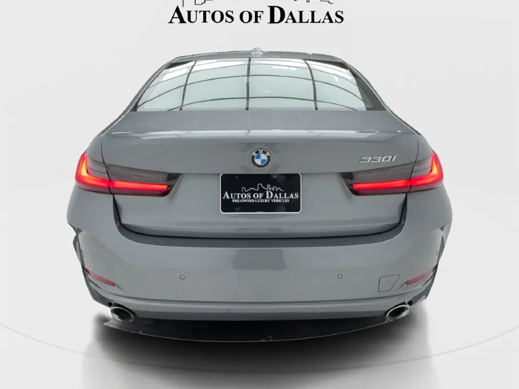 BMW 3 Series photo 10