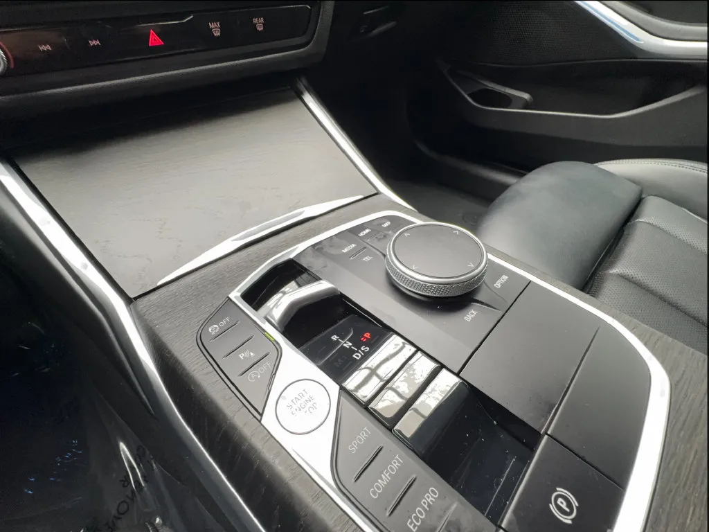 BMW 3 Series photo 46