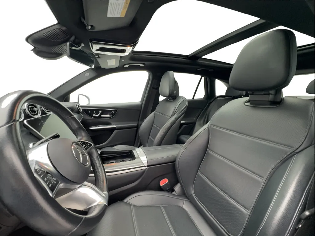 Mercedes-Benz GLC photo 21