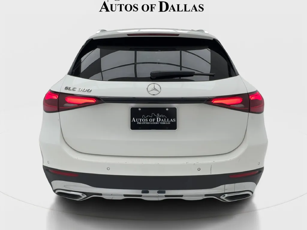 Mercedes-Benz GLC photo 10