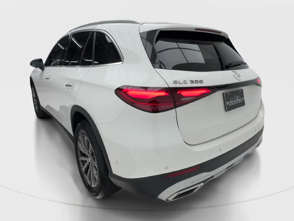 Mercedes-Benz GLC photo 11