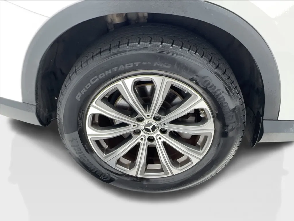 Mercedes-Benz GLC photo 18