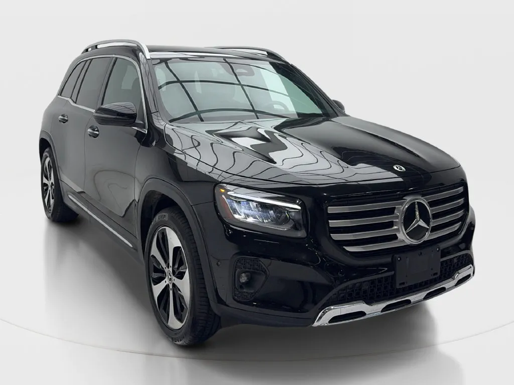 Mercedes-Benz GLB photo 3
