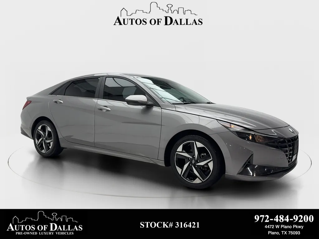Silver 2022 Hyundai Elantra SEL for sale in Plano, TX