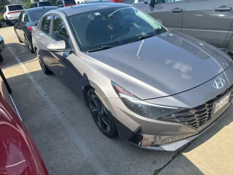 Silver 2022 Hyundai Elantra SEL for sale in Plano, TX