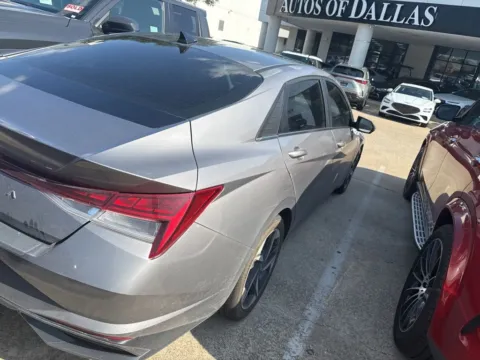 More photos of 2022 Hyundai Elantra SEL at Autos of Dallas - Plano, TX