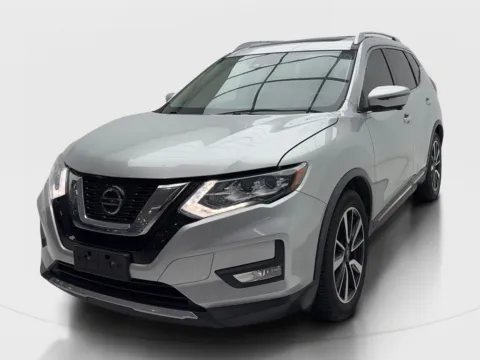 More photos of 2018 Nissan Rogue SL at Autos of Dallas - Plano, TX