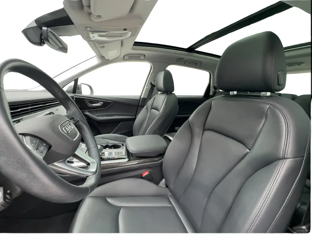 Audi Q7 photo 21