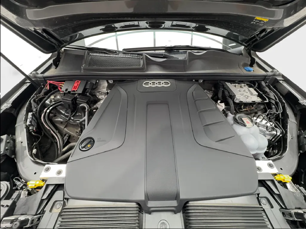 Audi Q7 photo 20
