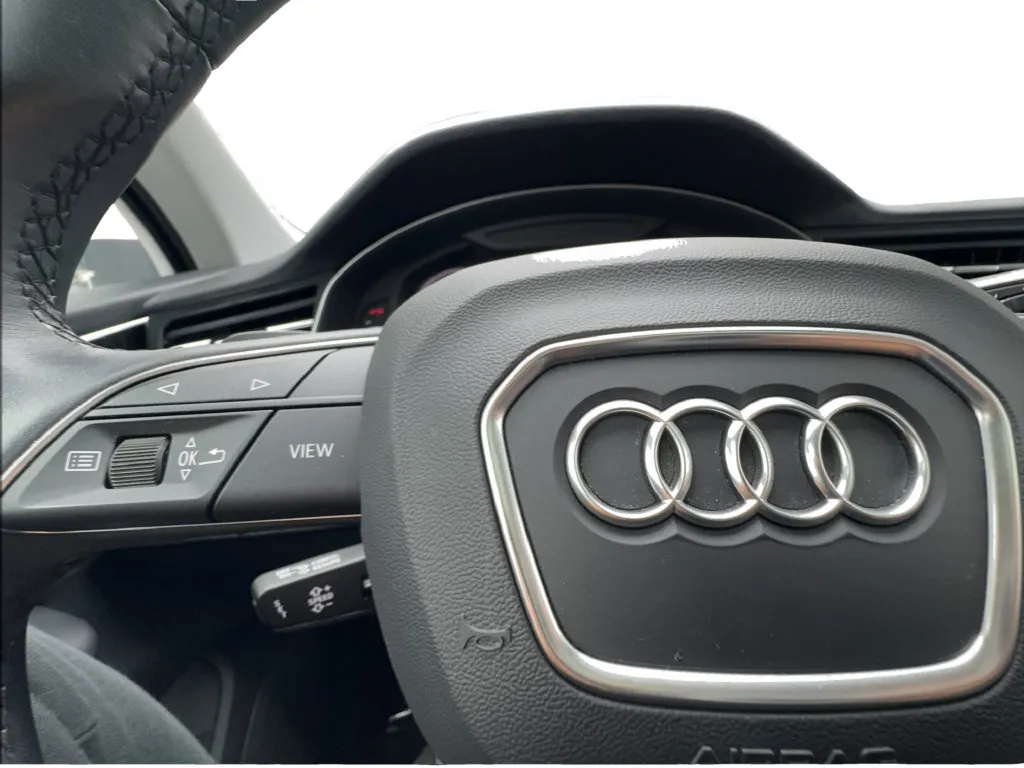 Audi Q7 photo 44