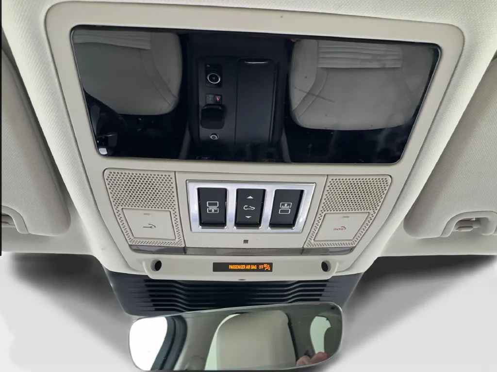 Land Rover Discovery photo 33