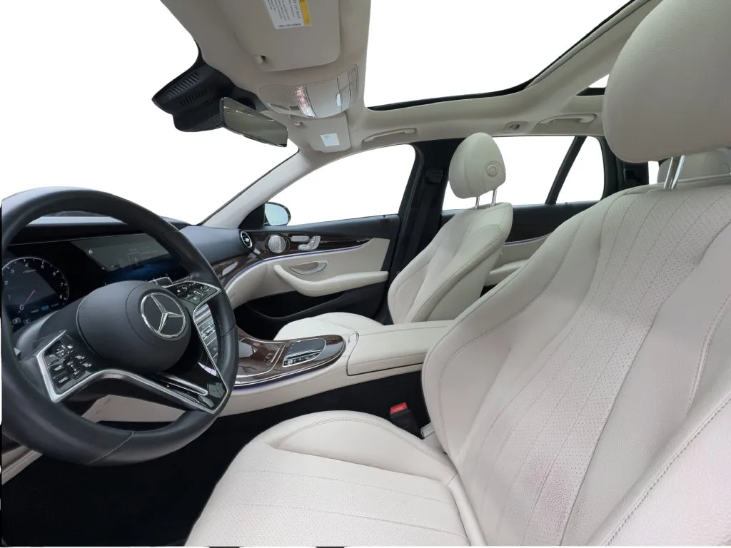 Mercedes-Benz E-Class photo 23