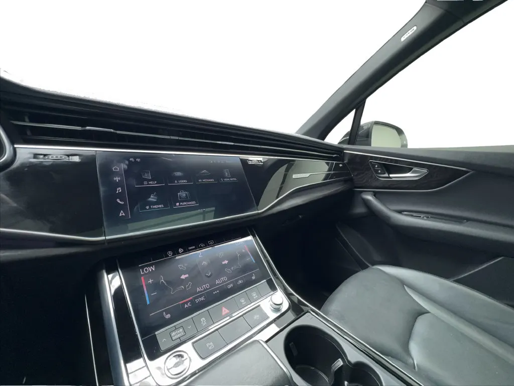 Audi Q7 photo 48