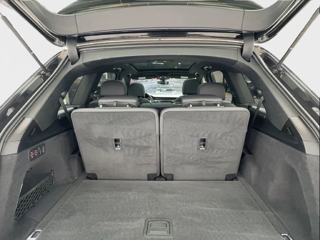 Audi Q7 photo 19