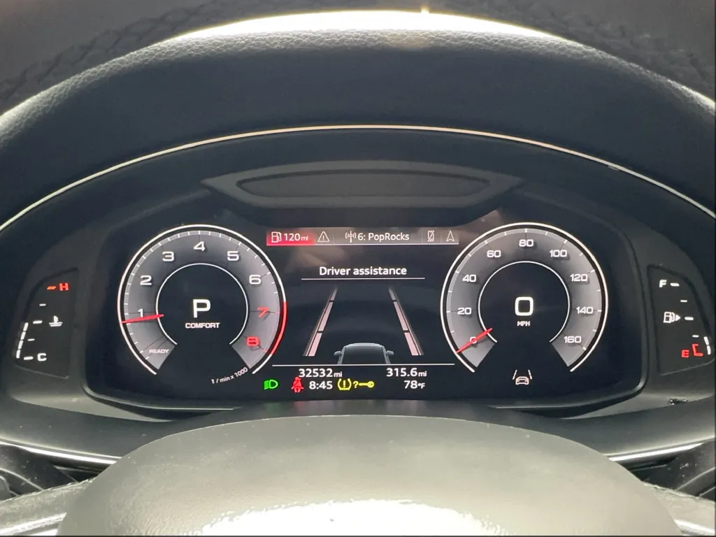 Audi Q7 photo 45