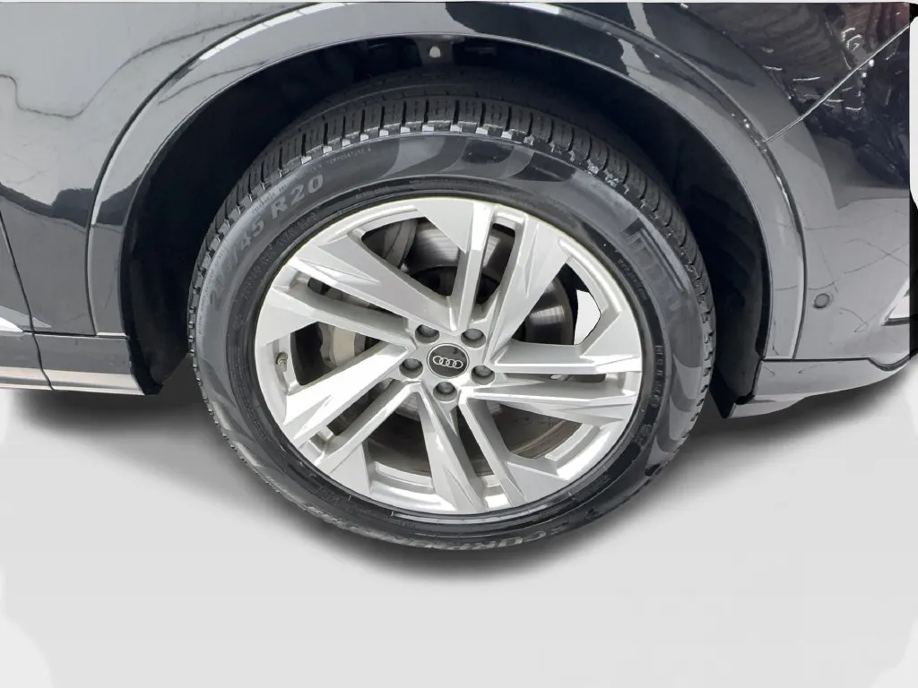 Audi Q7 photo 16
