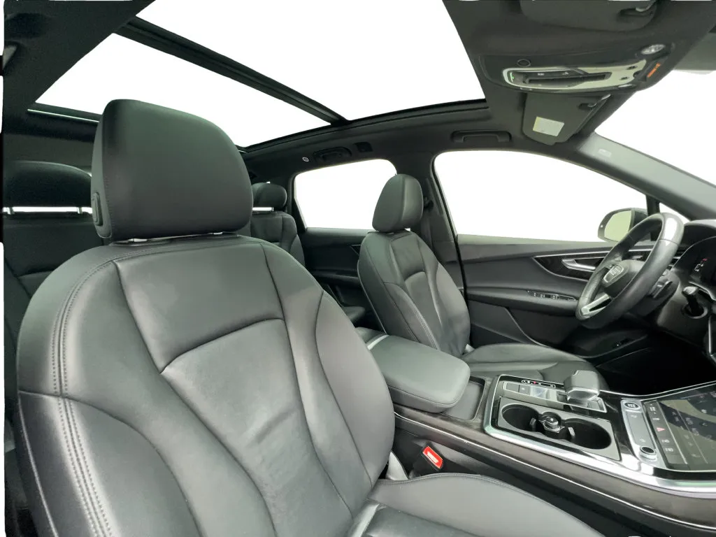 Audi Q7 photo 35