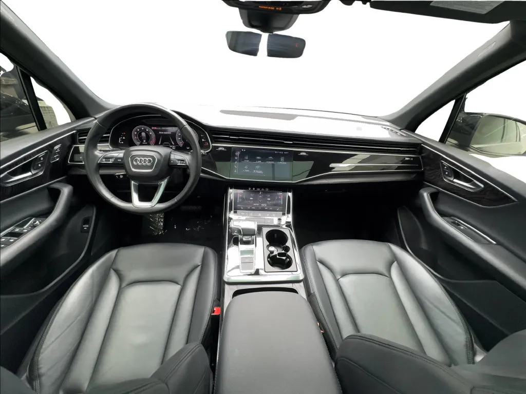 Audi Q7 photo 43