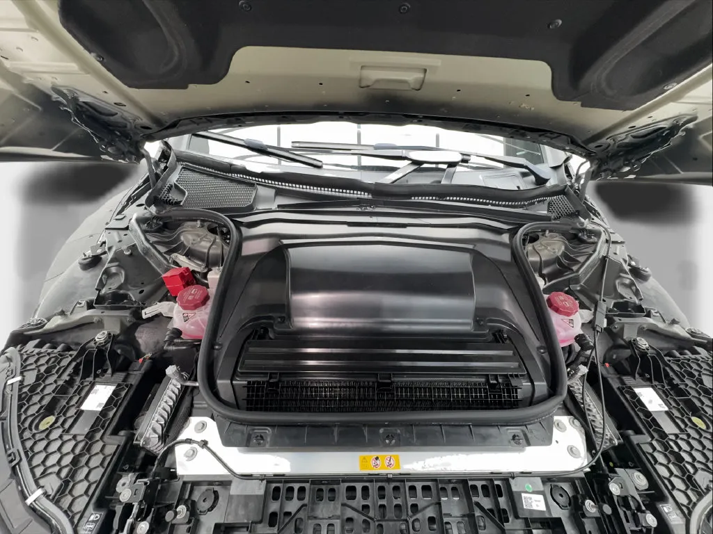 Mercedes-Benz EQE photo 20