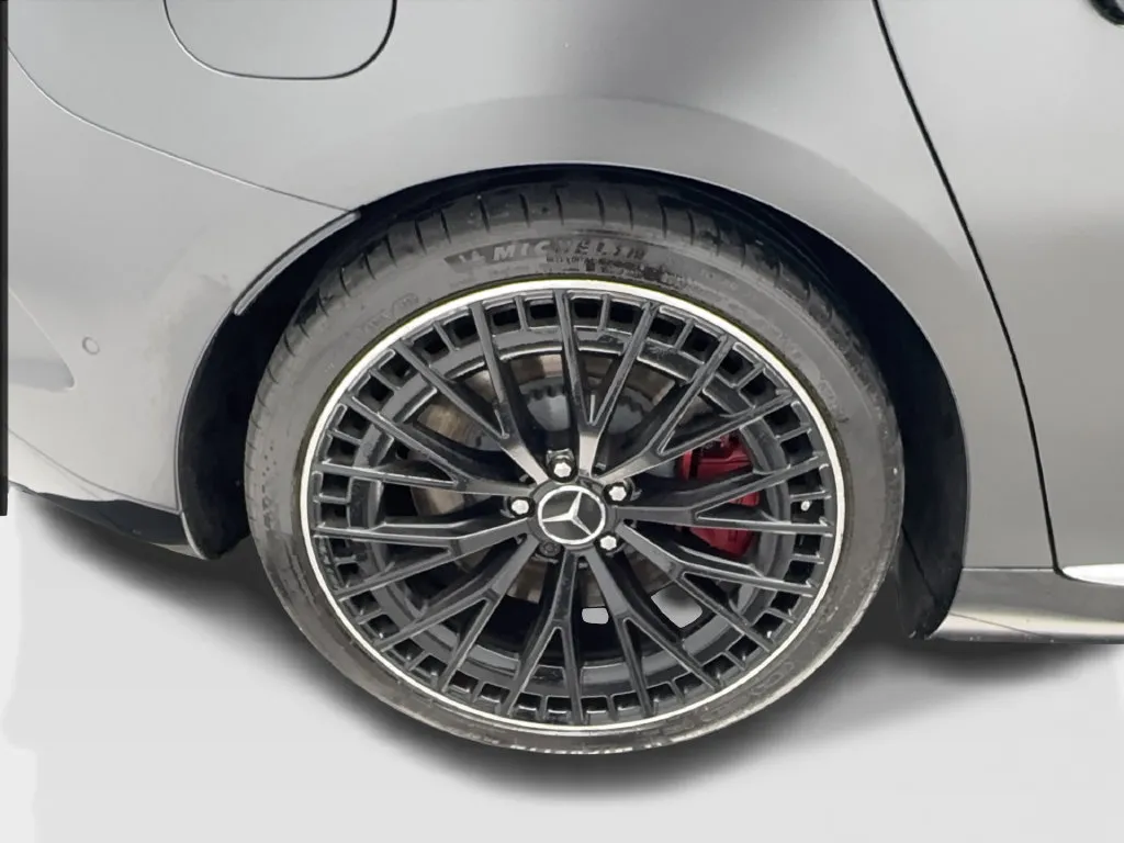 Mercedes-Benz EQE photo 18