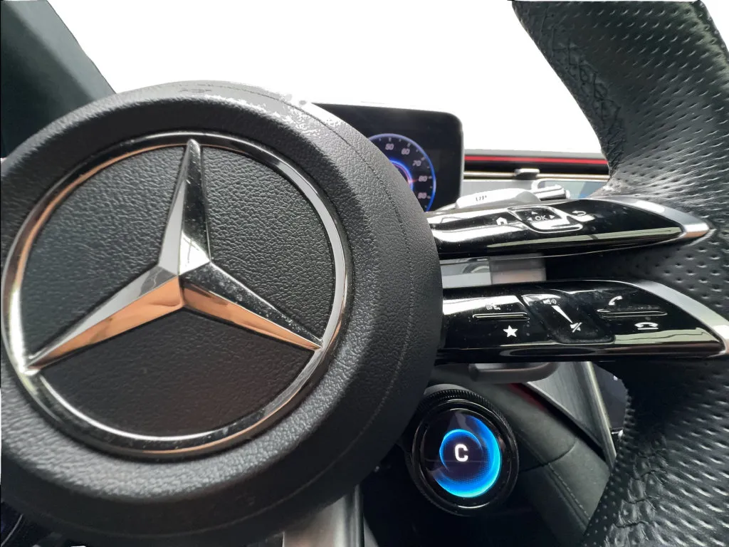 Mercedes-Benz EQE photo 42
