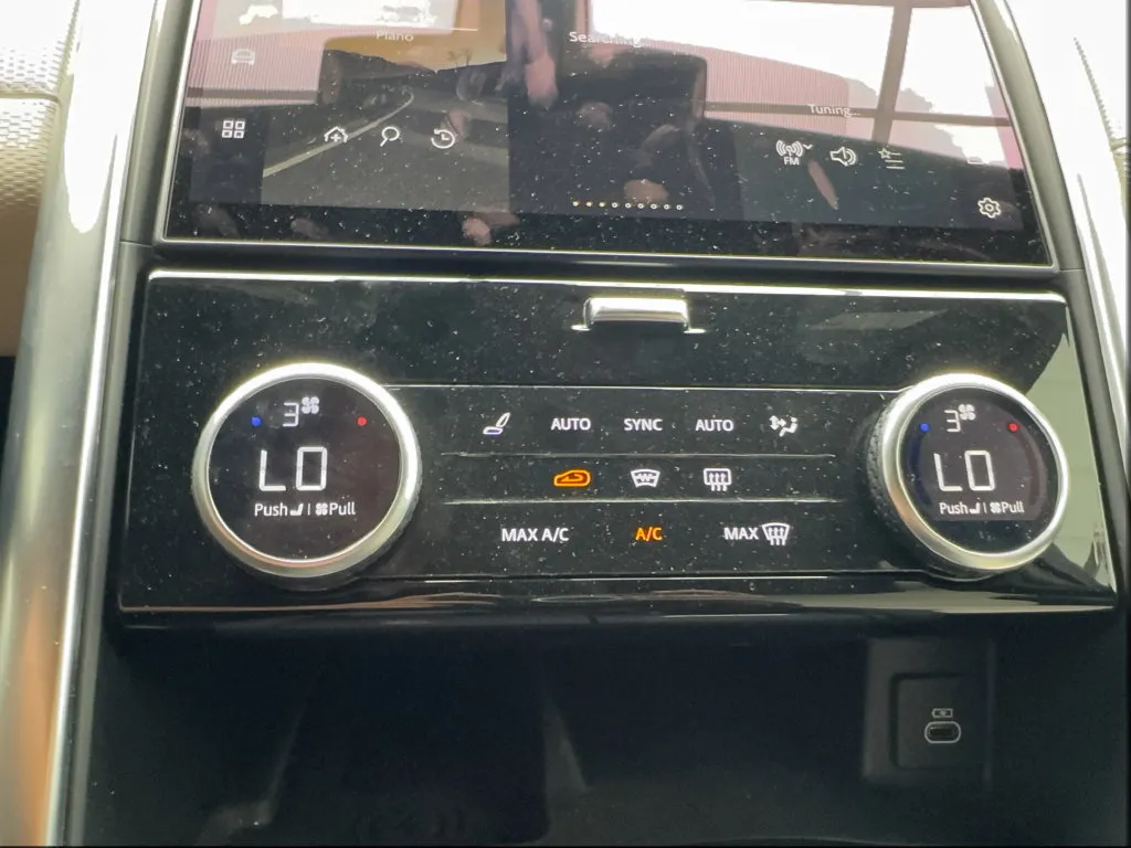 Land Rover Discovery photo 51