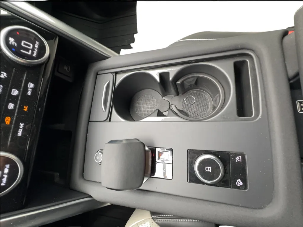Land Rover Discovery photo 50