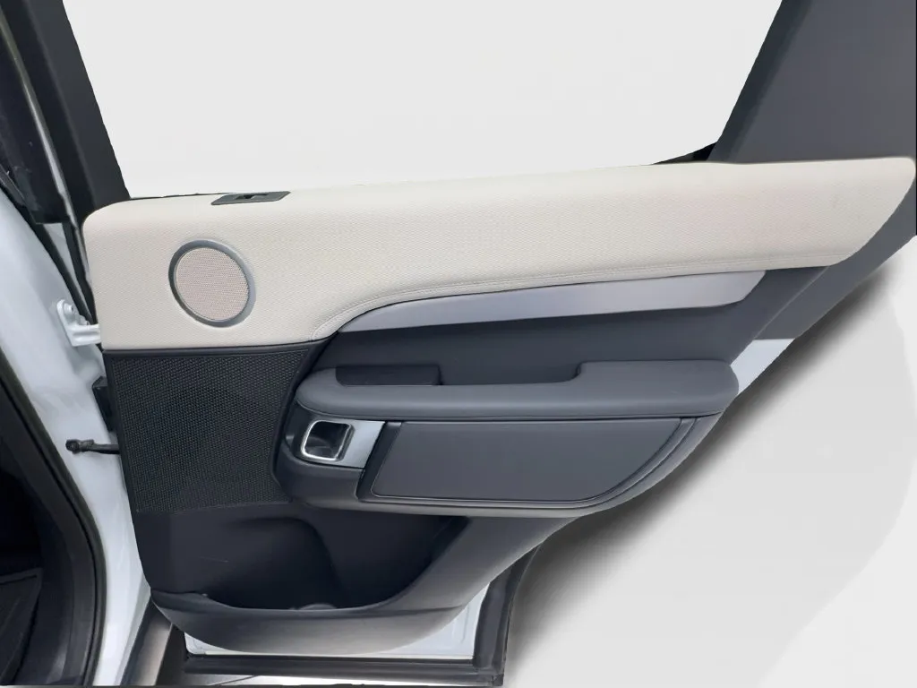 Land Rover Discovery photo 34