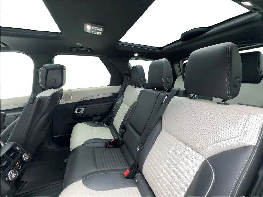 Land Rover Discovery photo 27