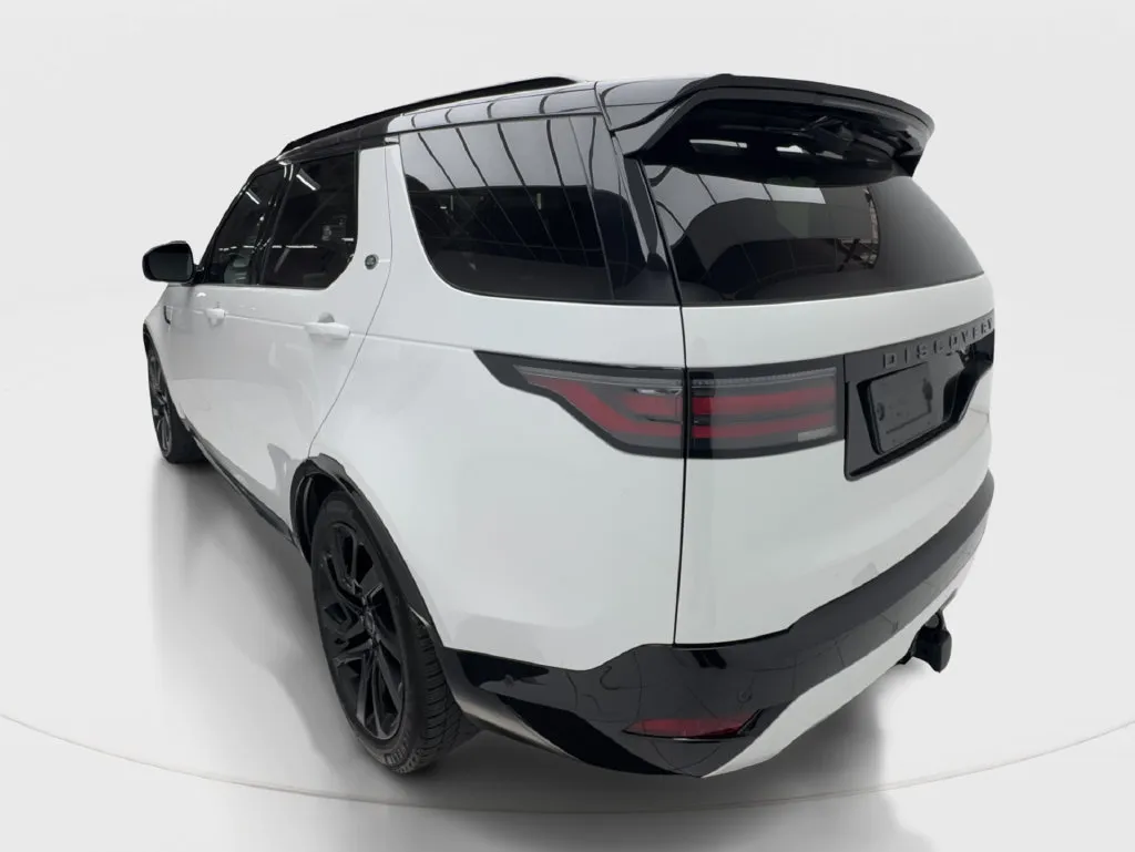 Land Rover Discovery photo 11